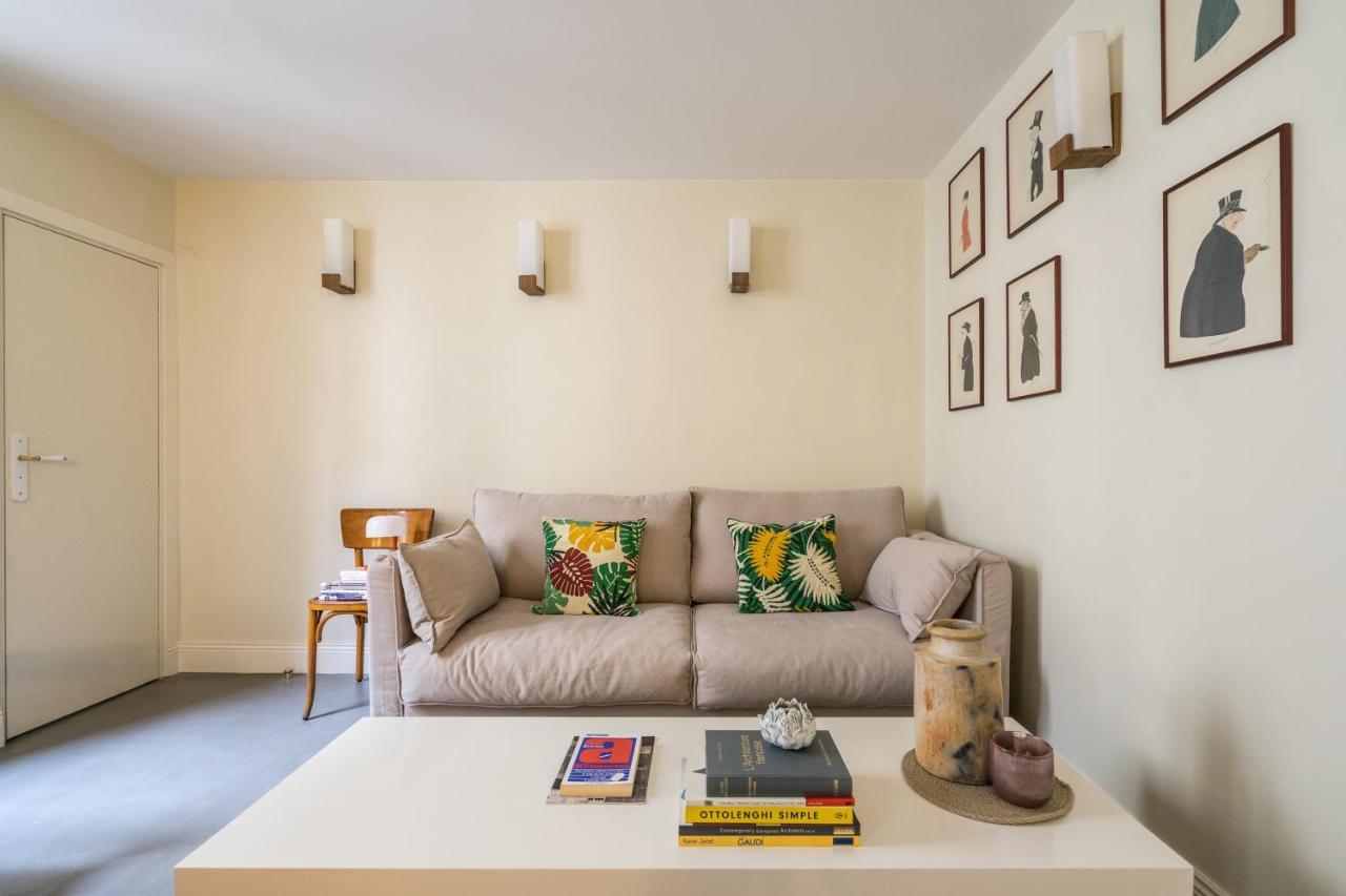 Elegant And Modern Parisian Charm Apartment Екстериор снимка
